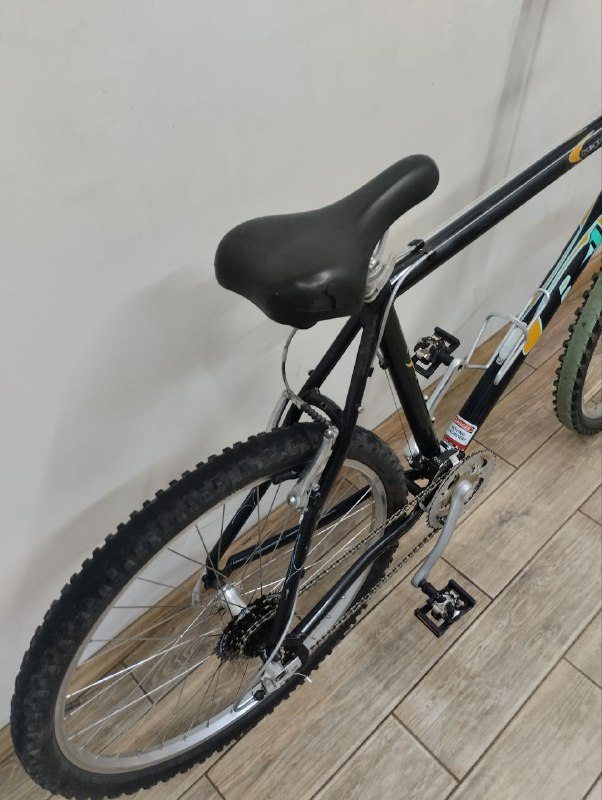 Велосипед дорожній B1 26 чорний