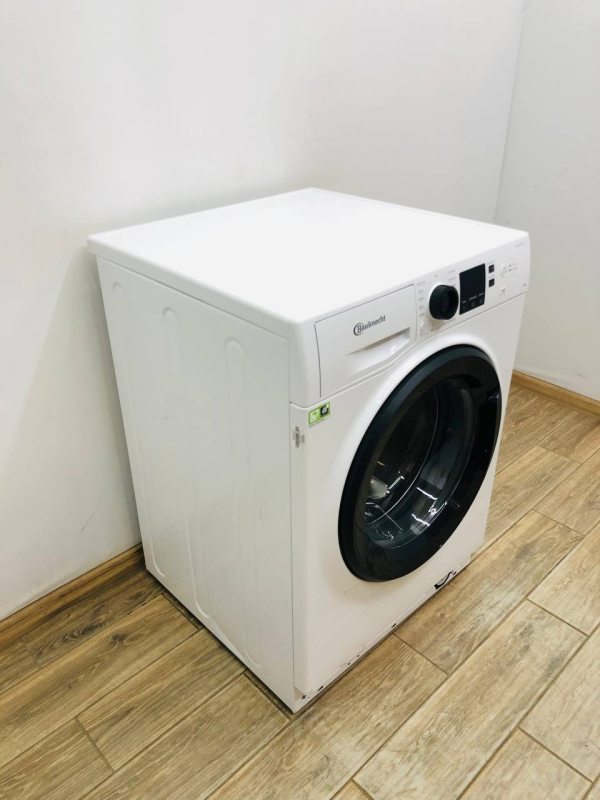 Пральна машина Bauknecht WM 8M100B