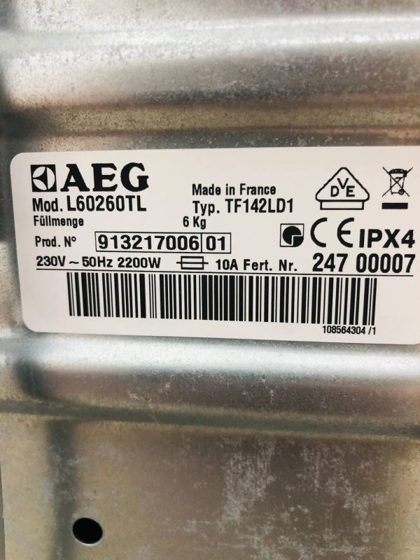 Вертикальна пральна машина AEG Protex L60260TL