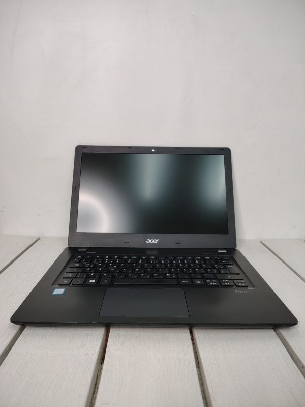 Ноутбук Acer Aspire V3-372 13.3 HD TN Б/У Бат 5:00