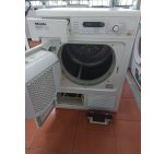Сушильна машина Miele T8860WP