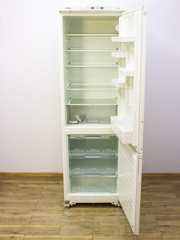Холодильник двокамерний Siemens KG36E450 01