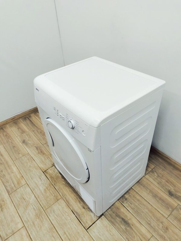 Сушильна машина Beko DC 7130