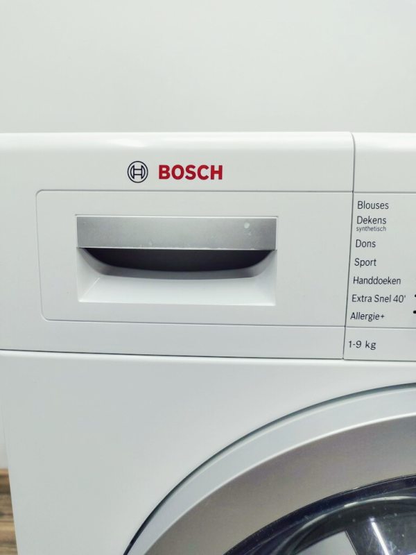 Сушильна машина Bosch Serie8 WTW87562NL 01