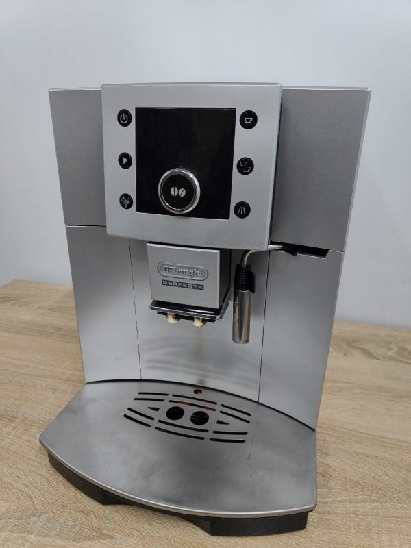 Кавоварка Delonghi Perfecta Панарелло