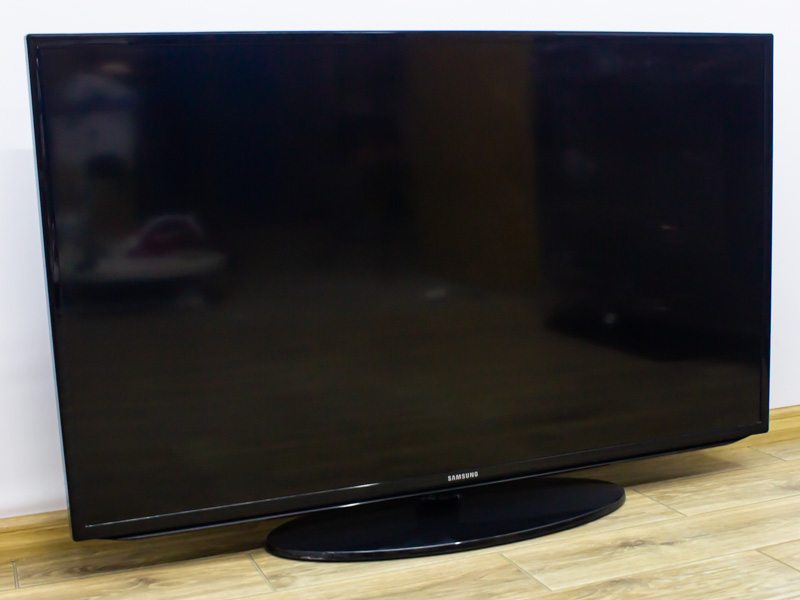 Телевизор Samsung UE46EH5000W