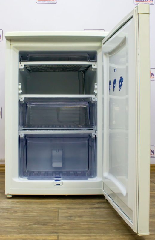 Морозильный шкаф Studio STG14
