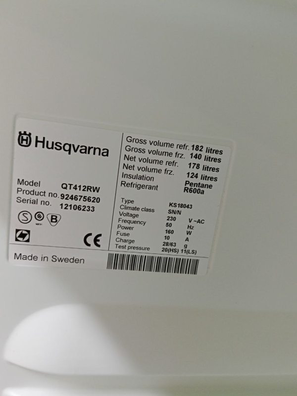 Холодильник двокамерний Husqvama QT412RW 160W 178+124л sn 12106233 n535