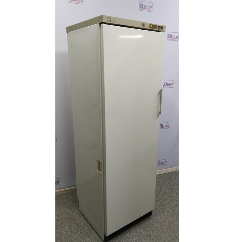 Морозильный шкаф  Bosch GST 3500