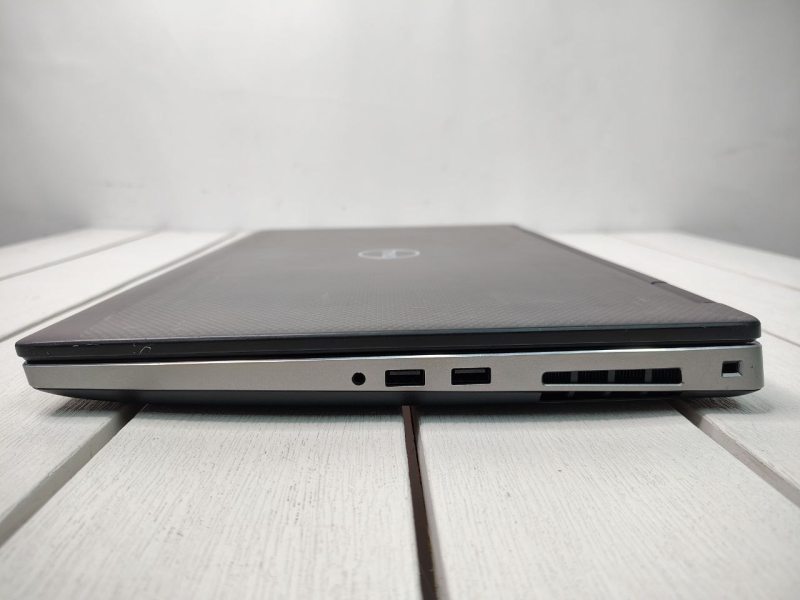 Ноутбук Dell Precision 7530 15.6 FHD бат 3:30
