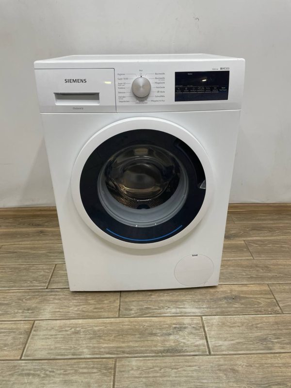 Пральна машина Siemens IQ300 WM14N2V0