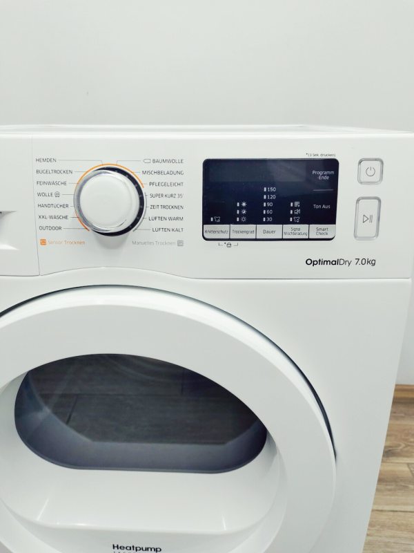 Сушильна машина Samsung DV7FM5020KW