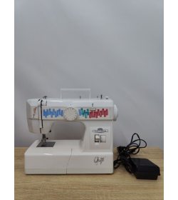 Швейна машина Victoria 7910 75W