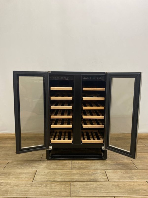 Винна шафа Temptech VWCR36DS 135W без шильда