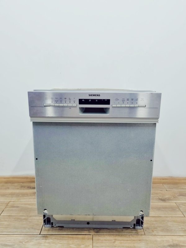 Посудомийна машина Siemens SN536S01CE 31